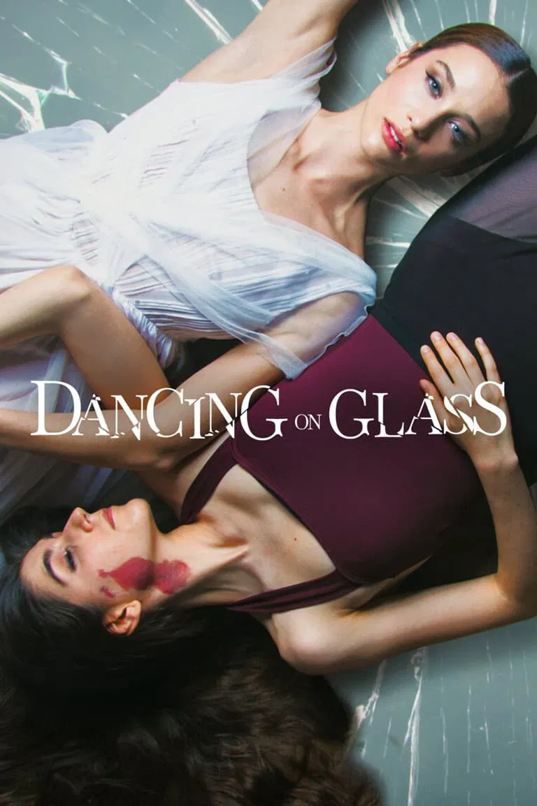 Poster chính thức của phim Phim Tâm Lý "Những cô gái pha lê" (Dancing on Glass - 2022), với sự tham gia của diễn viên María Pedraza và Paula Losada.