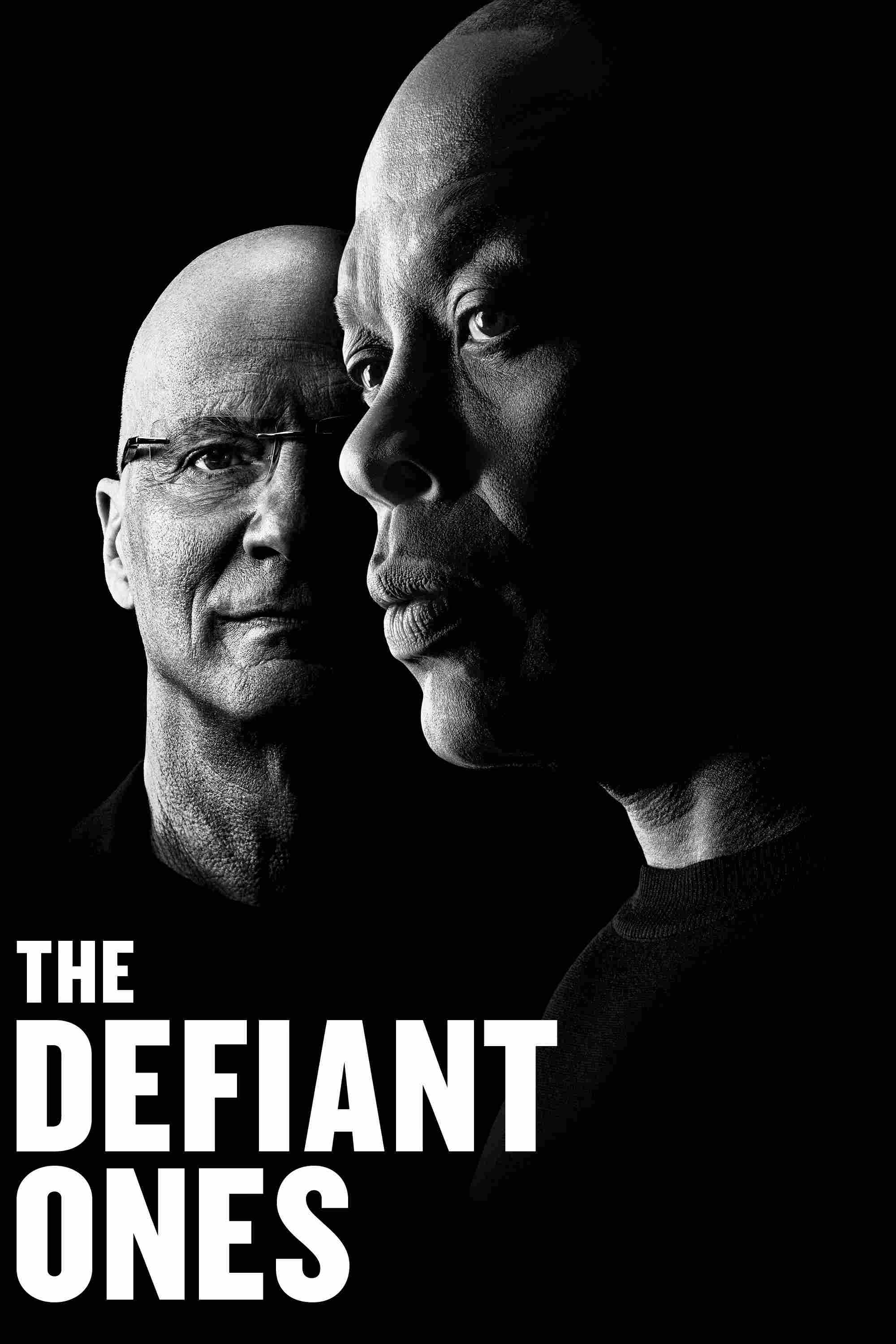 Poster chính thức của phim Phim Tài Liệu "Những người dám thách thức" (The Defiant Ones - 2017), với sự tham gia của diễn viên Dr. Dre và Jimmy Iovine.