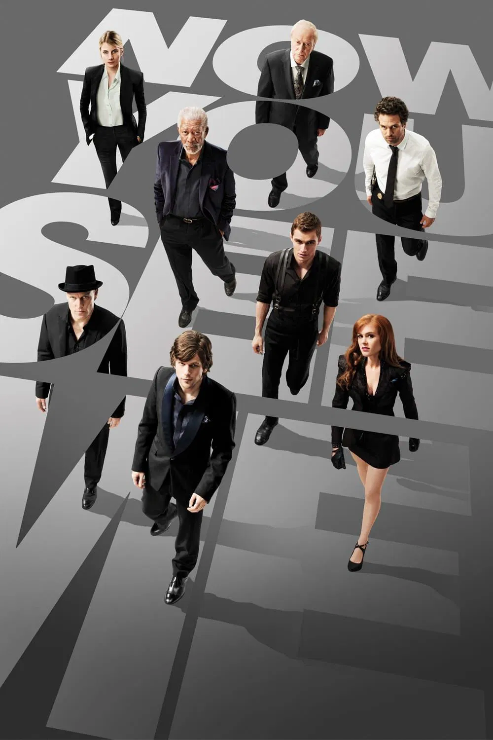 Poster chính thức của phim Phim Giật Gân, Phim Hình Sự "Now You See Me" (Now You See Me - 2013), với sự tham gia của diễn viên Jesse Eisenberg và Woody Harrelson.