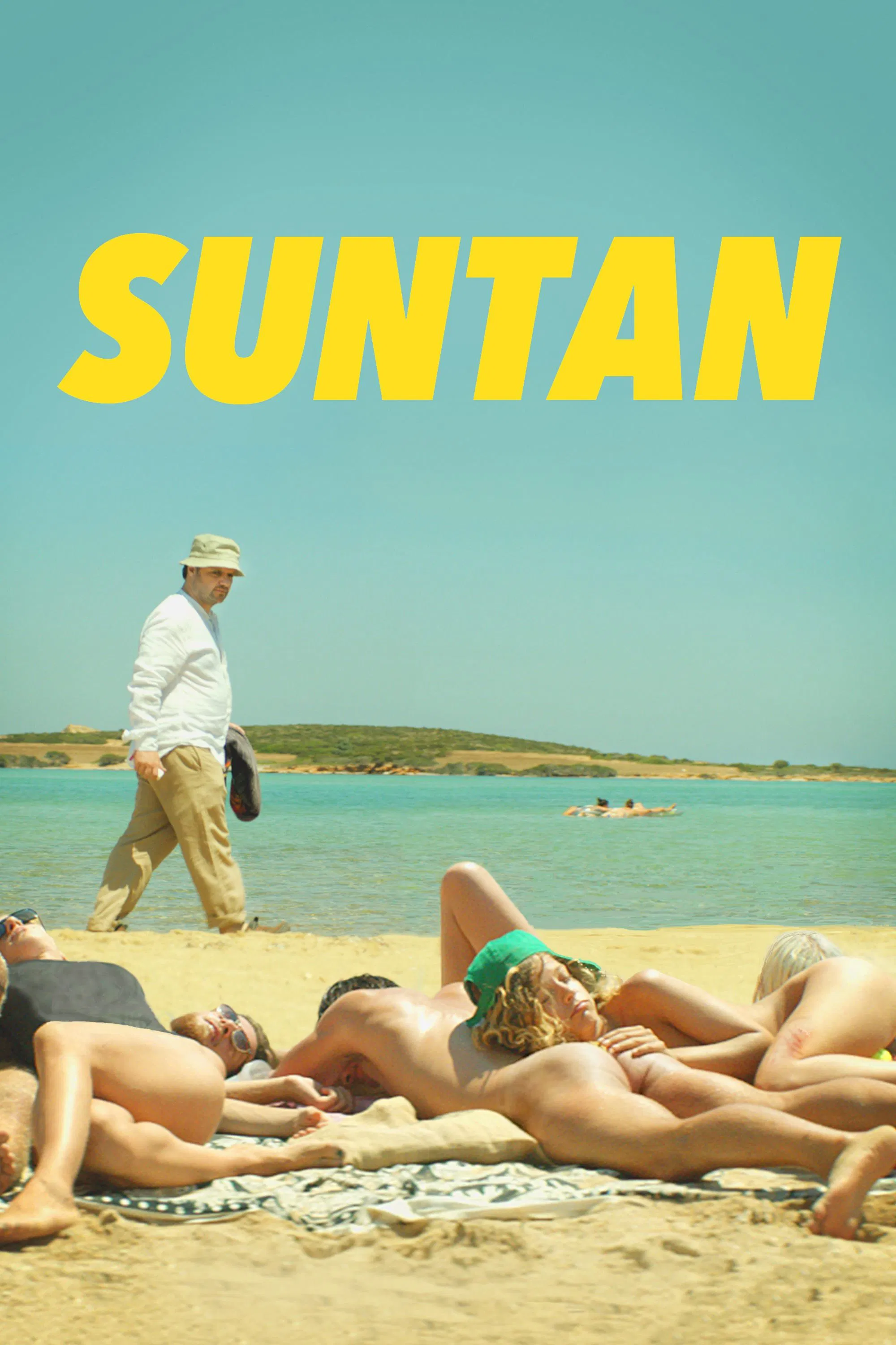 Poster chính thức của phim Phim Hài, Phim Tâm Lý "Rám Nắng" (Suntan - 2016), với sự tham gia của diễn viên Makis Papadimitriou và Elli Tringou.