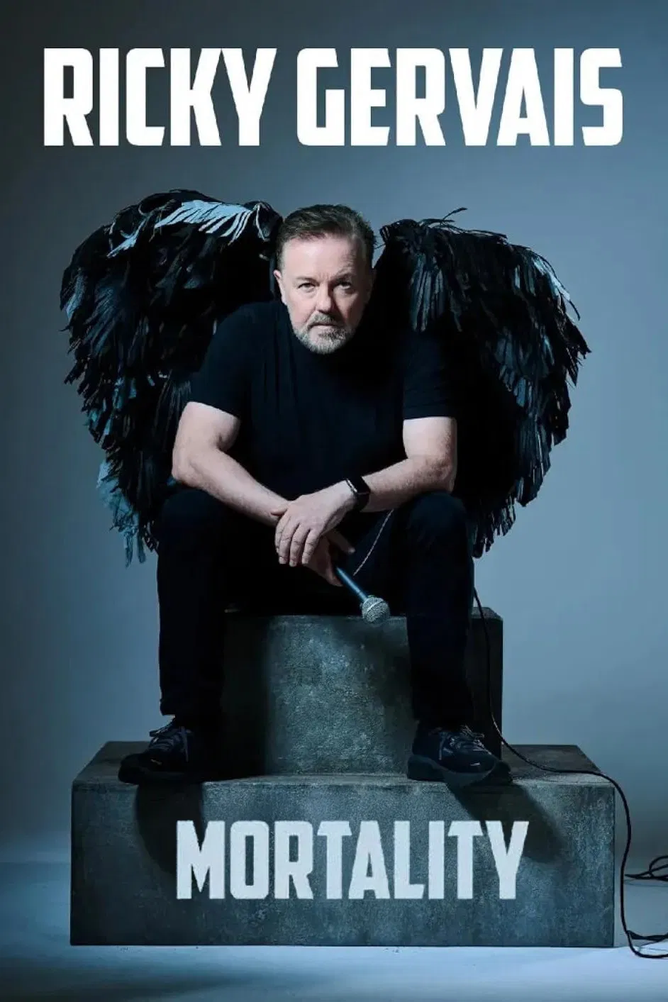 Poster chính thức của phim Phim Hài "Ricky Gervais: Cái Chết Tất Yếu" (Ricky Gervais: Mortality - 2025), với sự tham gia của diễn viên Ricky Gervais.