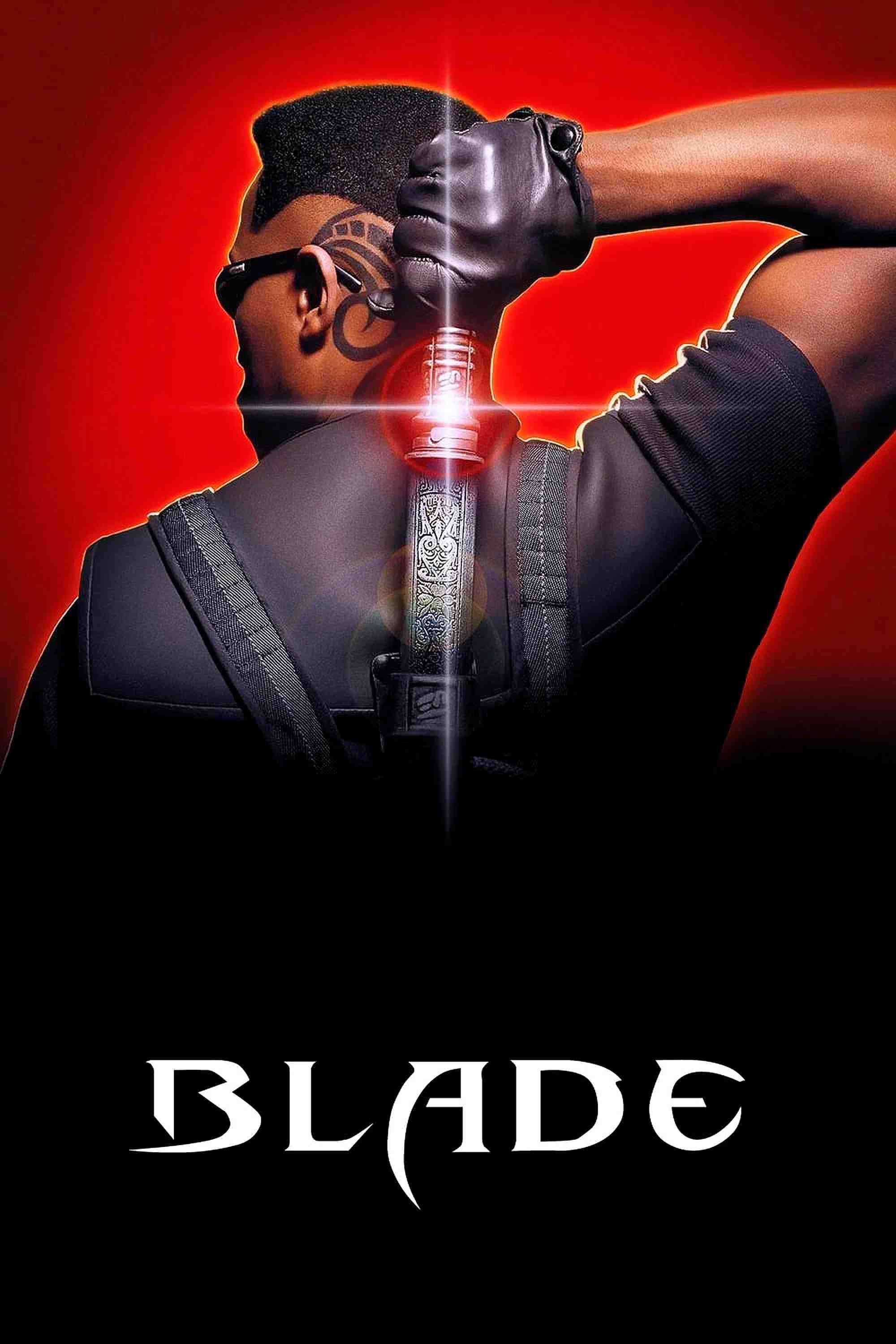 Poster chính thức của phim Phim Kinh Dị, Phim Hành Động "Săn Quỷ" (Blade - 1998), với sự tham gia của diễn viên Wesley Snipes và Stephen Dorff.