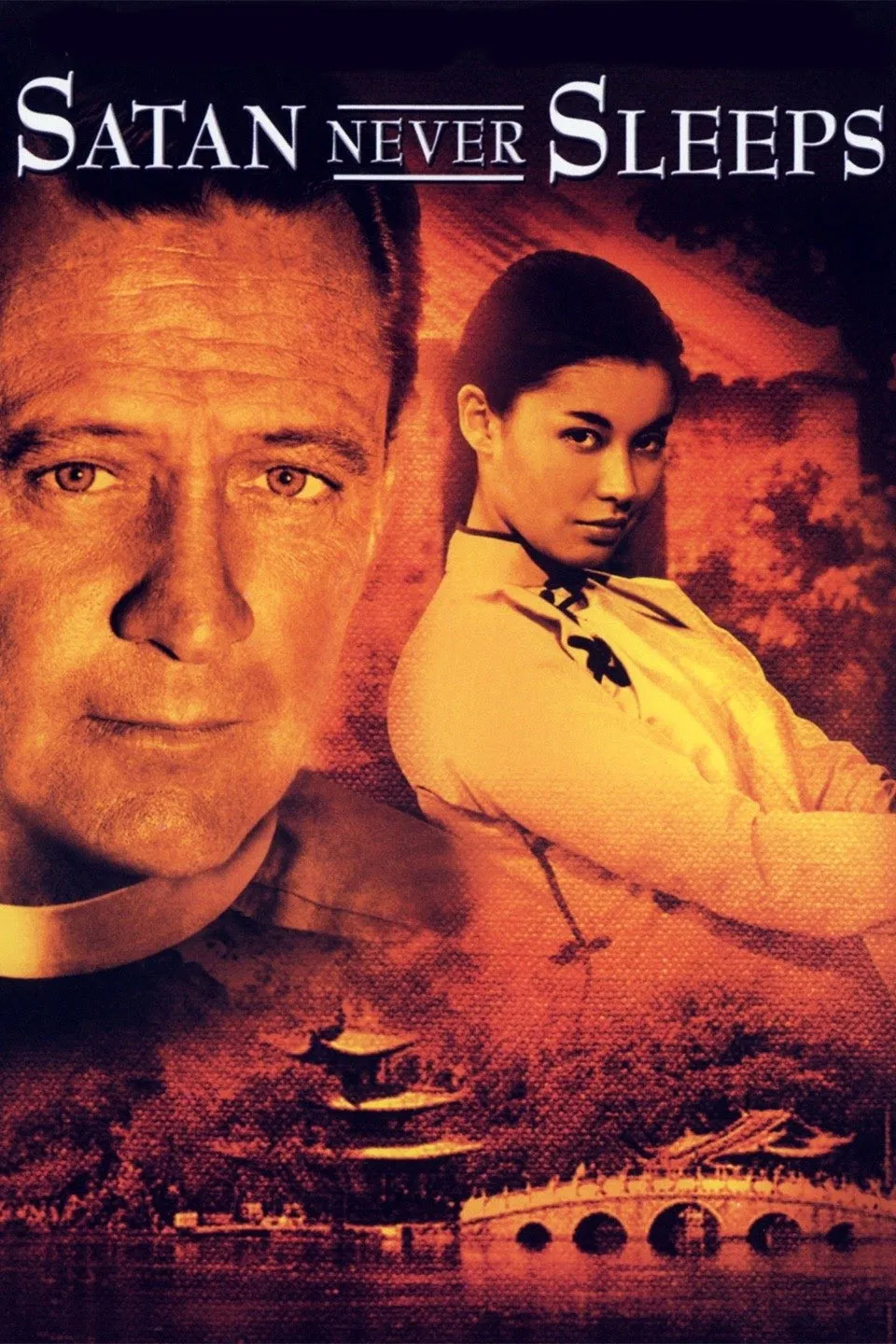 Poster chính thức của phim Phim Tâm Lý "Satan Không Bao Giờ Ngủ" (Satan Never Sleeps - 1962), với sự tham gia của diễn viên William Holden và Clifton Webb.