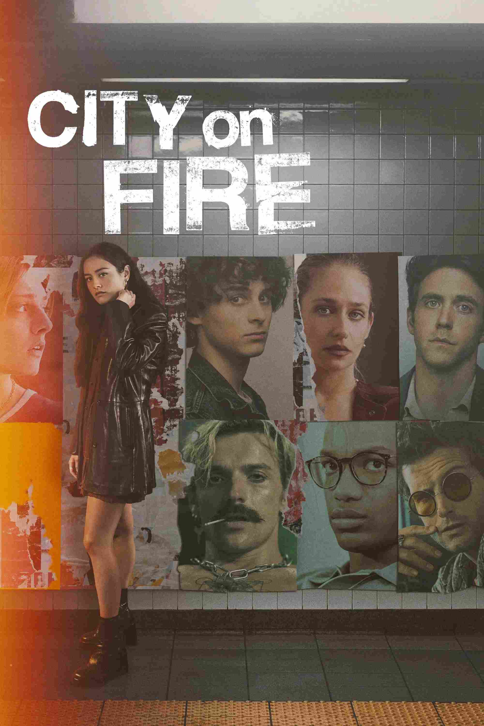 Poster chính thức của phim Phim Tâm Lý, Phim Bí Ẩn "Thành Phố Bốc Cháy" (City on Fire - 2023), với sự tham gia của diễn viên Jemima Kirke và Wyatt Oleff.