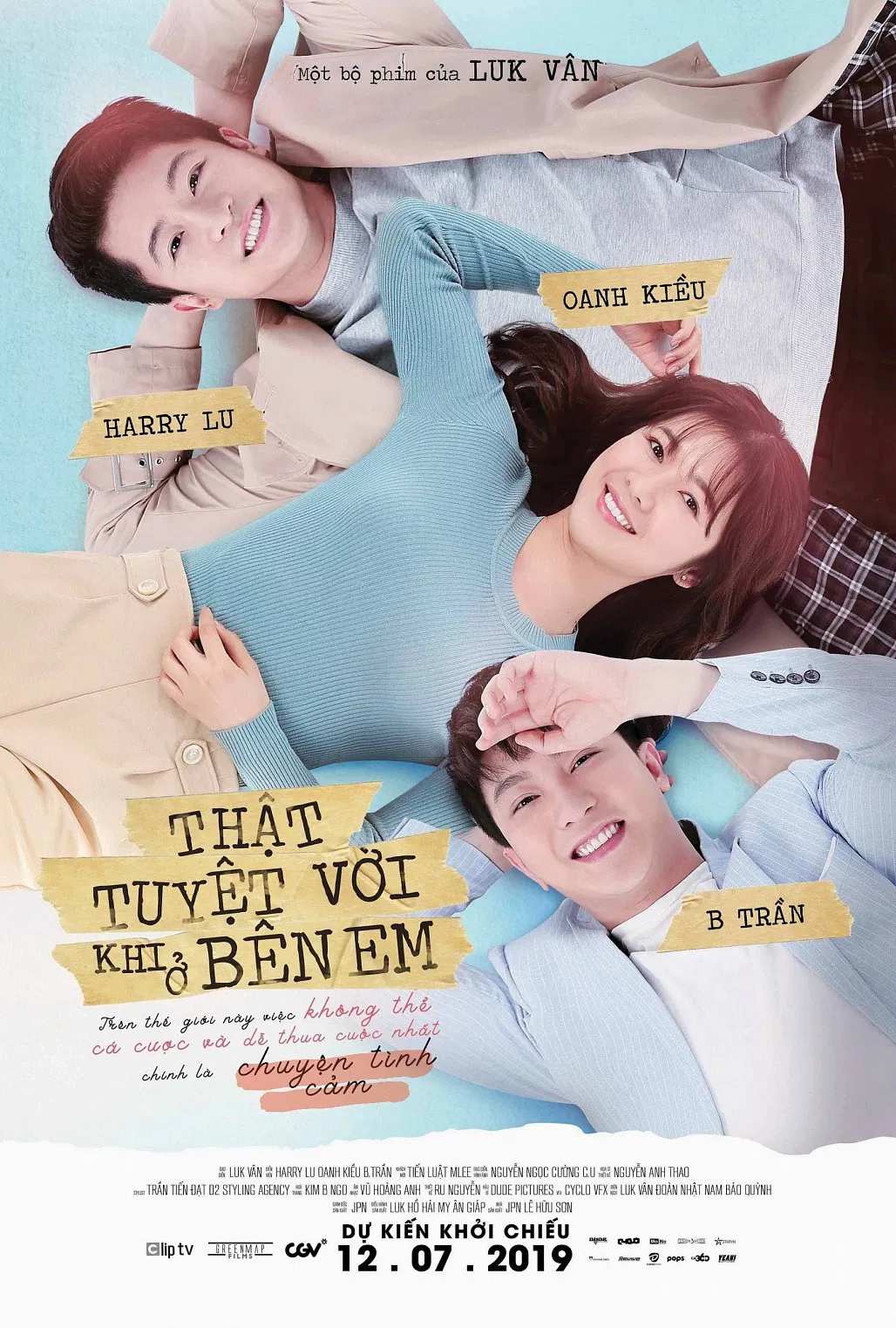 Poster chính thức của phim Phim Gia Đình "Thật Tuyệt Vời Khi Ở Bên Em" (Heavenly Being with You - 2019), với sự tham gia của diễn viên Harry Lu và Tiến Luật.