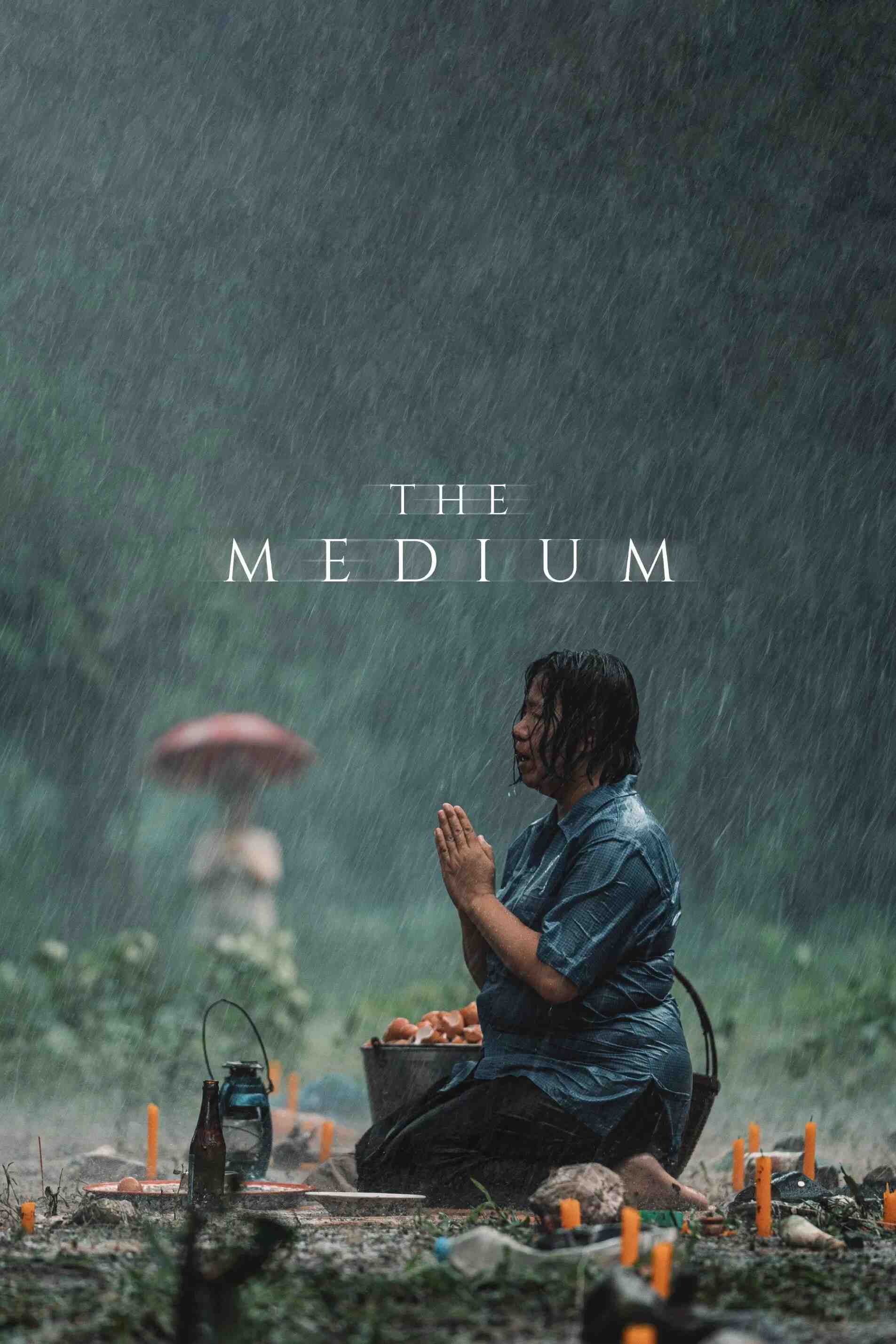 Poster chính thức của phim Phim Kinh Dị, Phim Giật Gân "The Medium" (The Medium - 2021), với sự tham gia của diễn viên Narilya Gulmongkolpech và Sawanee Utoomma.