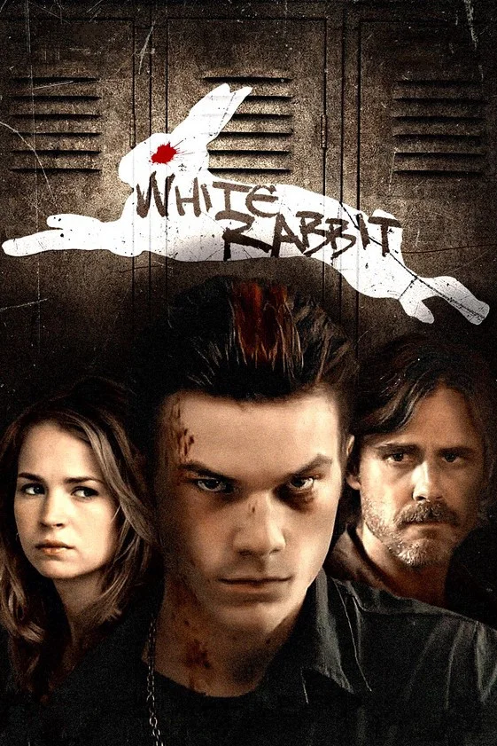 Poster chính thức của phim Phim Tâm Lý "Thỏ trắng" (White Rabbit - 2013), với sự tham gia của diễn viên Nick Krause và Sam Trammell.