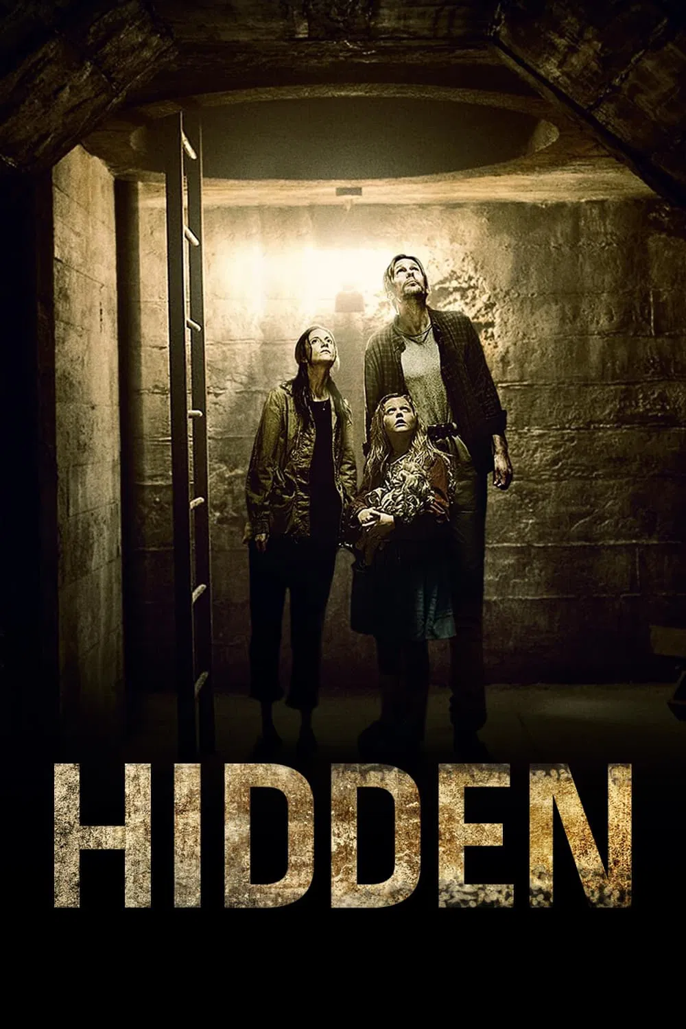 Poster chính thức của phim Phim Giật Gân, Phim Kinh Dị "Tìm Chốn Dung Thân" (Hidden - 2015), với sự tham gia của diễn viên Alexander Skarsgård và Andrea Riseborough.