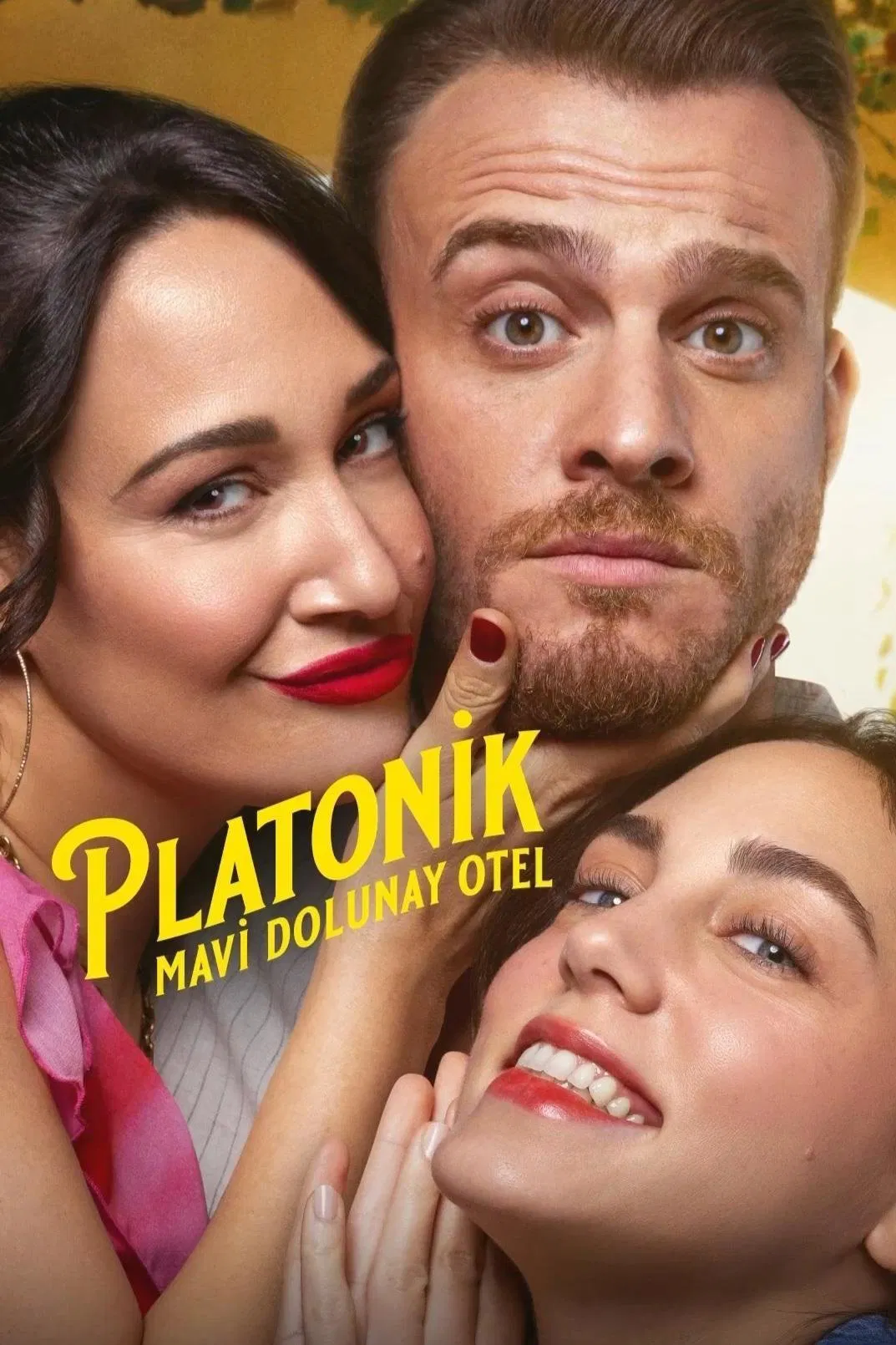 Poster chính thức của phim Phim Hài "Tình Yêu Này Có Trong Sáng?" (Platonic - 2025), với sự tham gia của diễn viên Gupse Özay và Öykü Karayel.