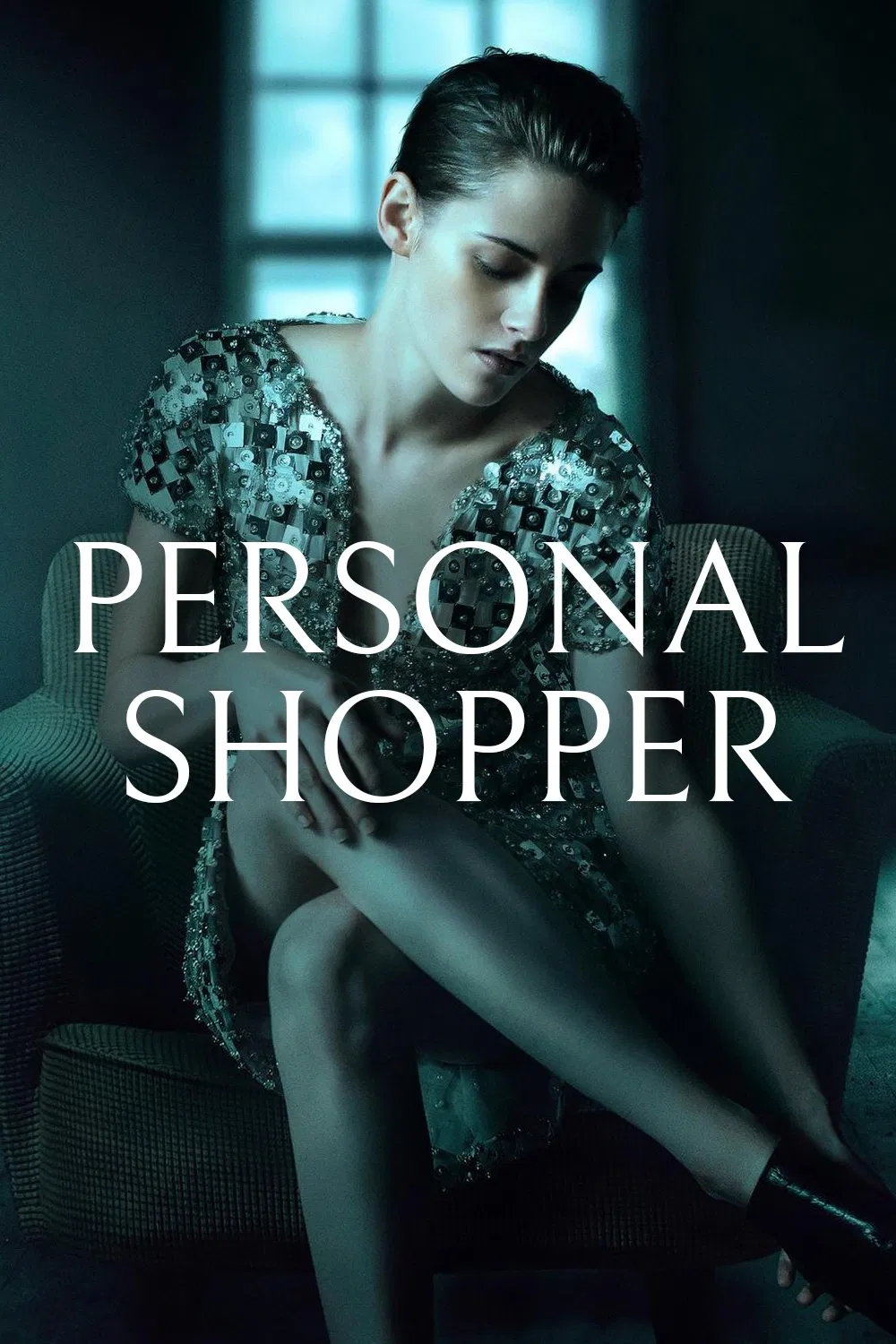 Poster chính thức của phim Phim Tâm Lý, Phim Bí Ẩn "Trợ Lí Thời Trang" (Personal Shopper - 2016), với sự tham gia của diễn viên Kristen Stewart và Lars Eidinger.