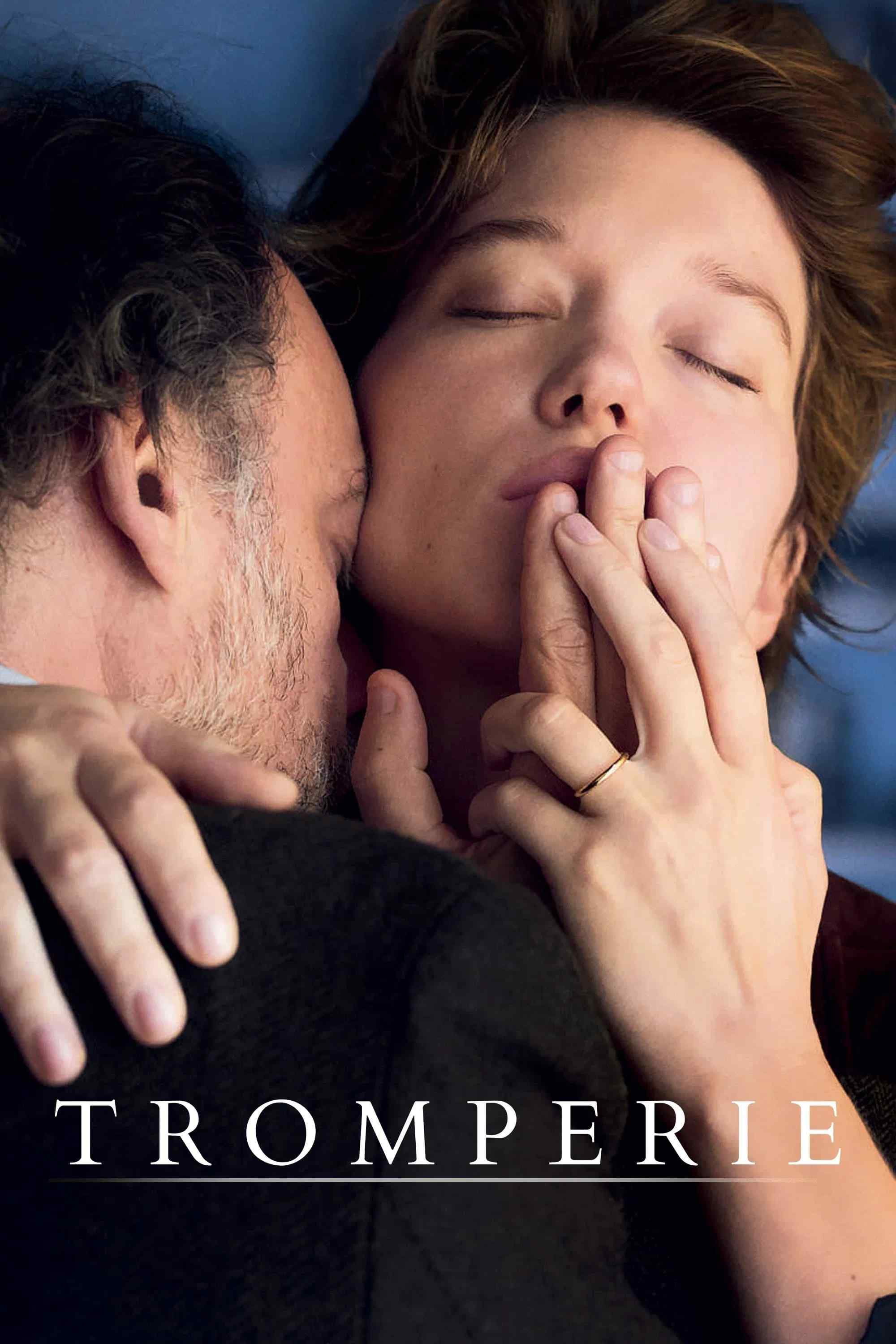 Poster chính thức của phim Phim Tâm Lý, Phim Tình Cảm "Tromperie" (Deception - 2021), với sự tham gia của diễn viên Denis Podalydès và Léa Seydoux.
