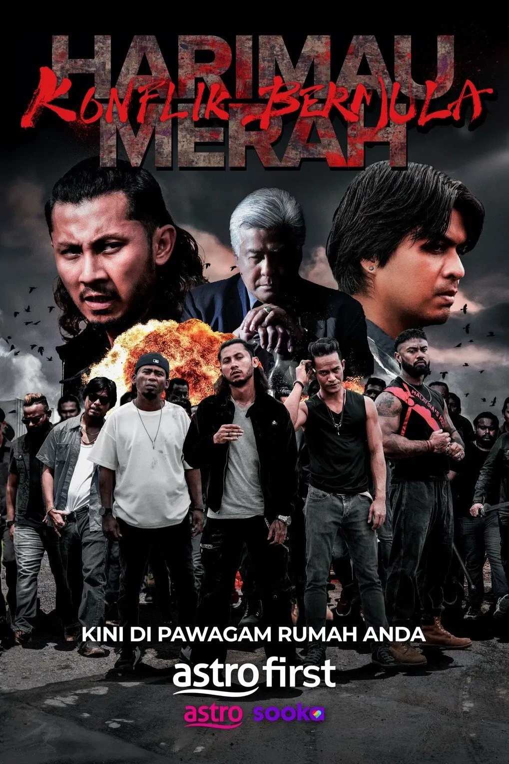 Poster chính thức của phim Phim Hành Động "Xích Hổ: Cuộc Chiến Bắt Đầu (Harimau Merah: Konflik Bermula)" (Harimau Merah: Konflik Bermula - 2025), với sự tham gia của diễn viên Luqman Hafidz và Ben Amir.